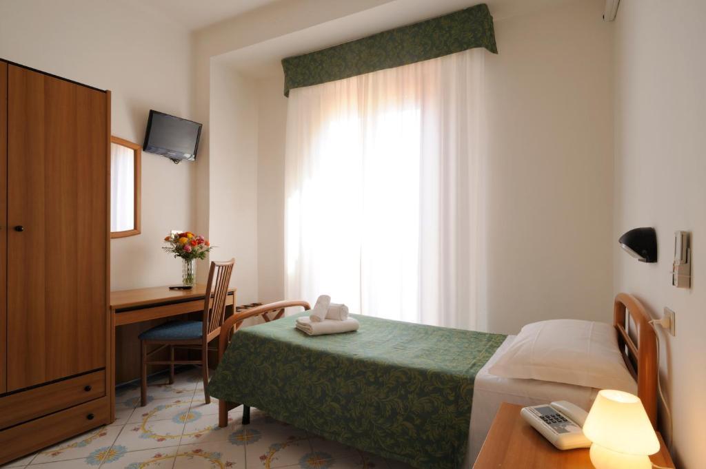 Hotel Delfino Laigueglia Ruang foto